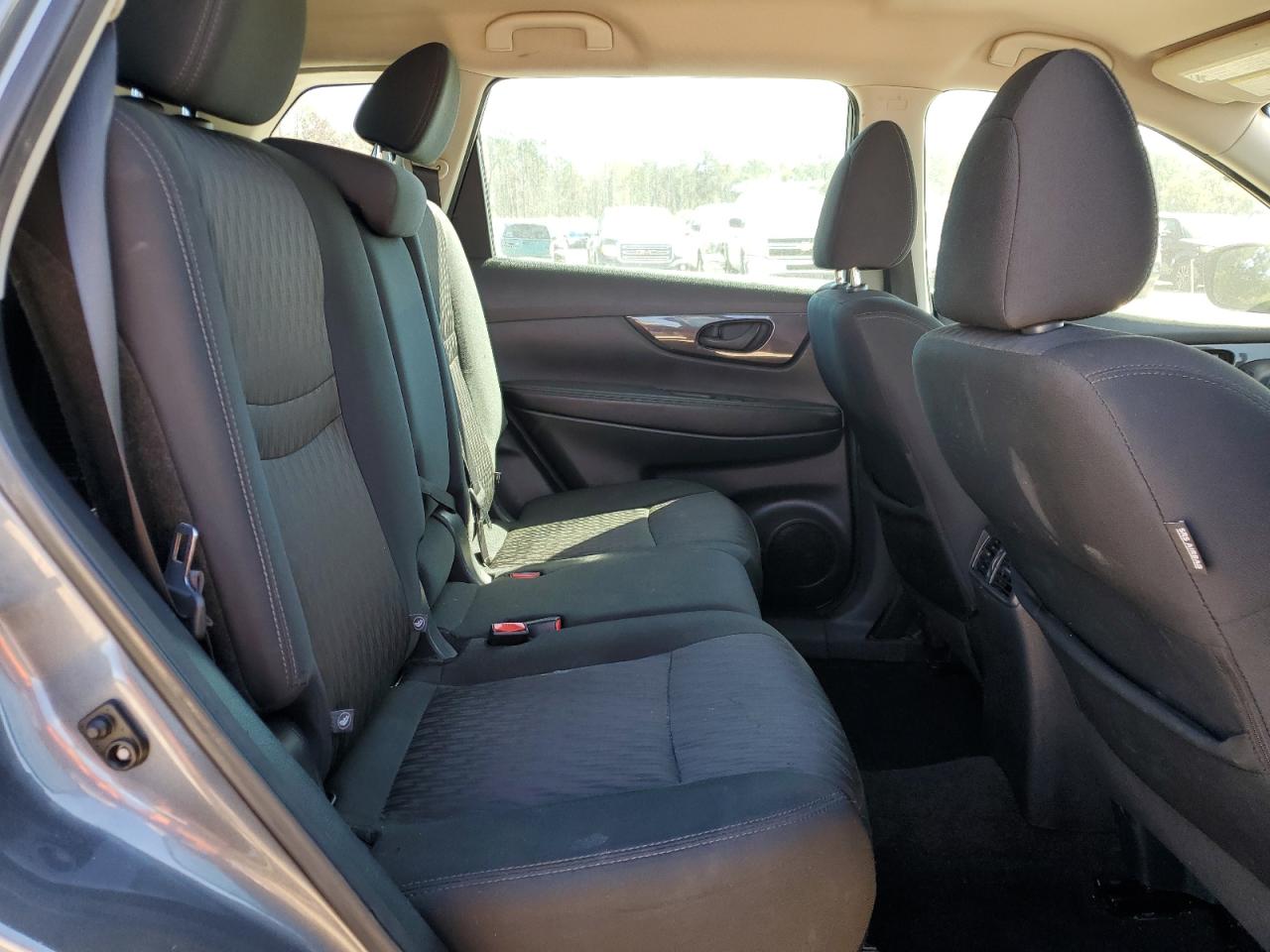 2019 NISSAN ROGUE photo 31