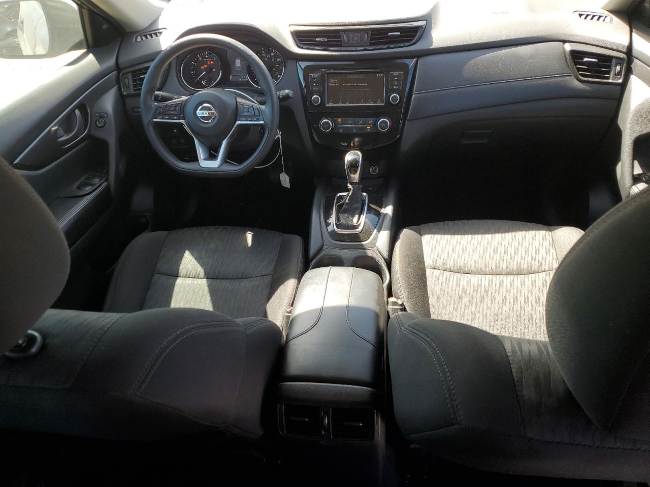 2019 NISSAN ROGUE photo 22
