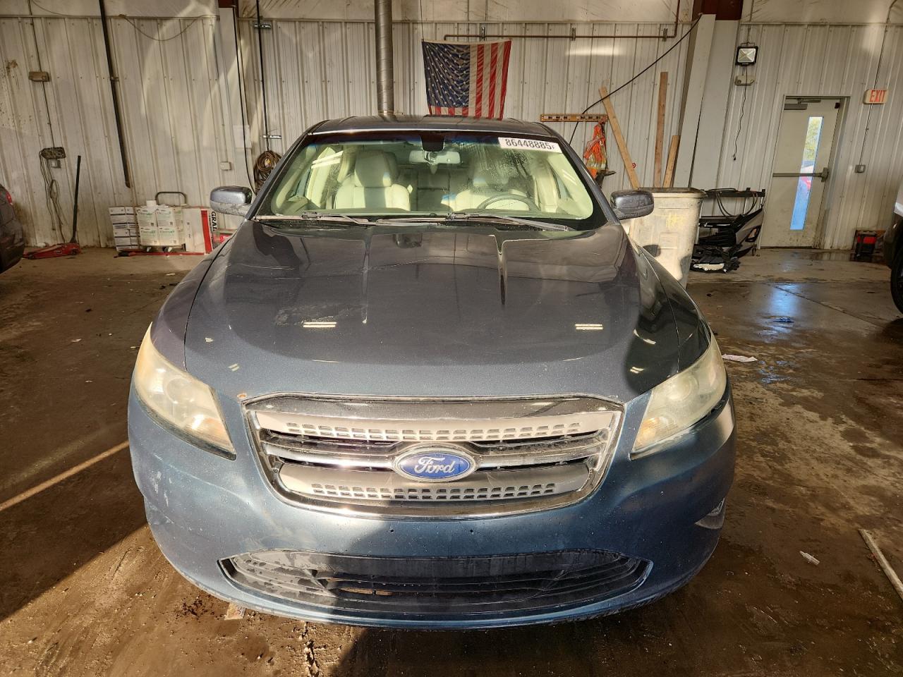 2010 FORD TAURUS SEL photo 13