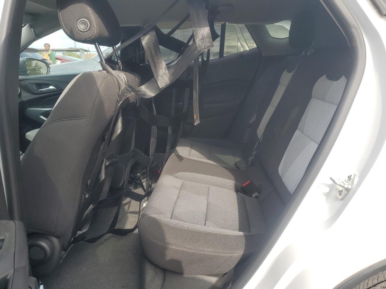 2025 CHEVROLET TRAX LS photo 28