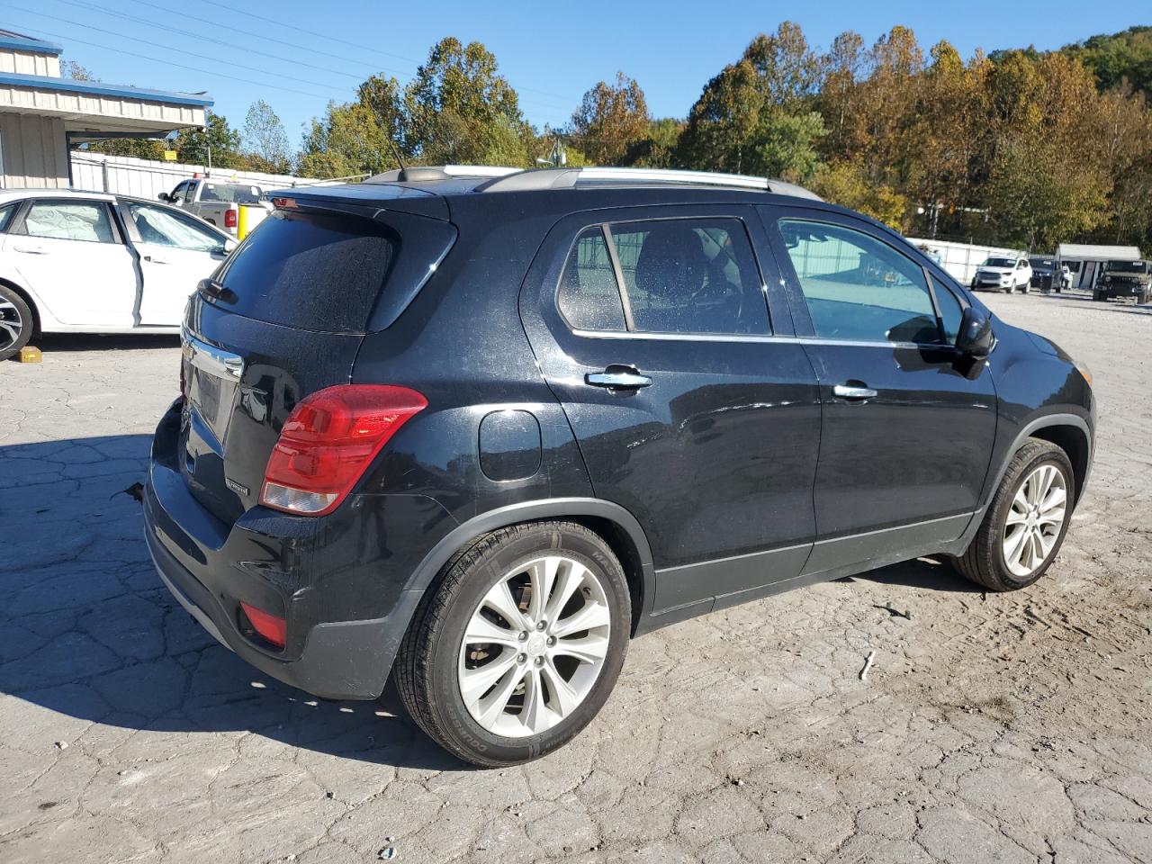 2018 CHEVROLET TRAX PREMIER photo 3