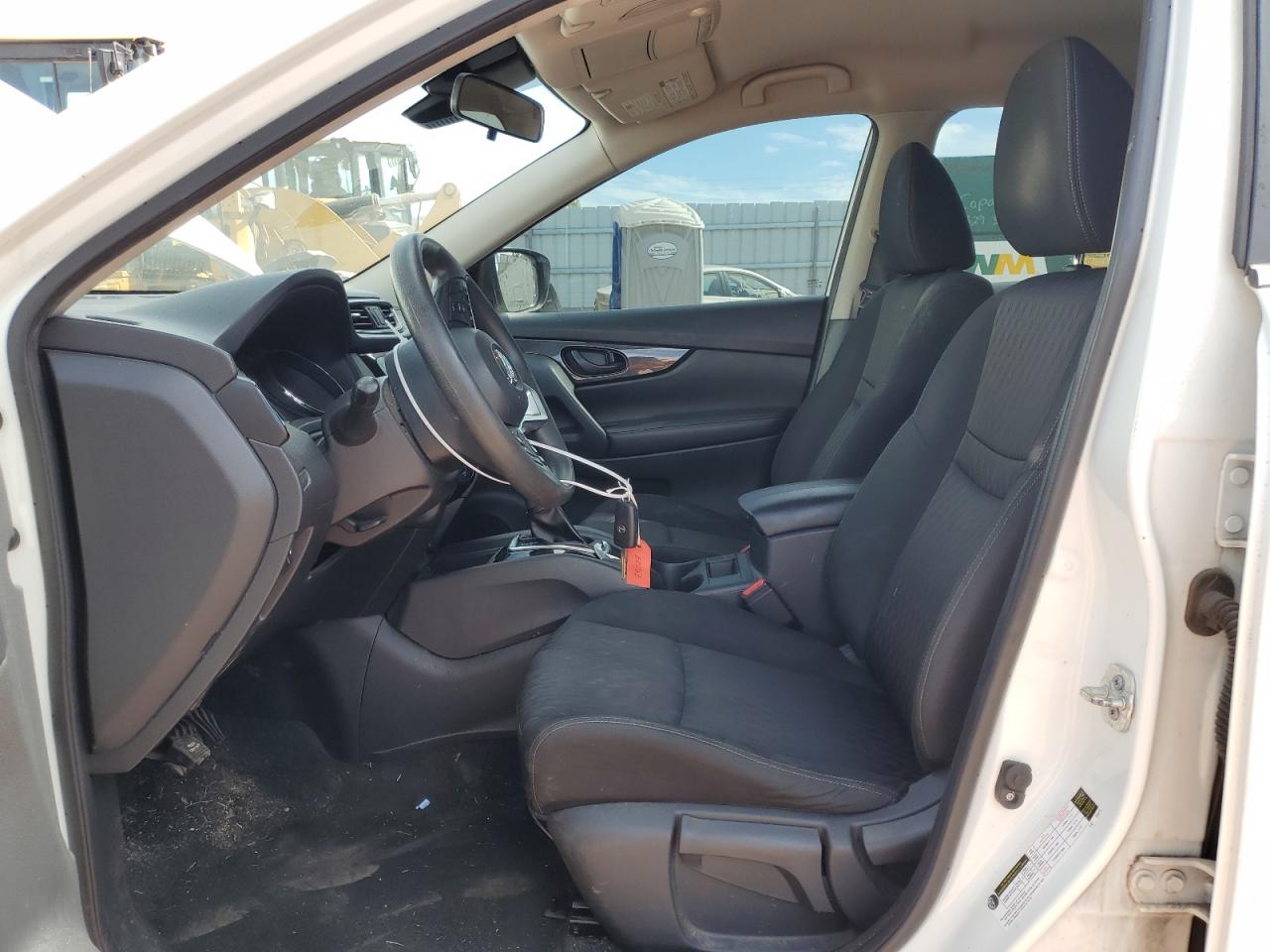 2020 NISSAN ROGUE S photo 13