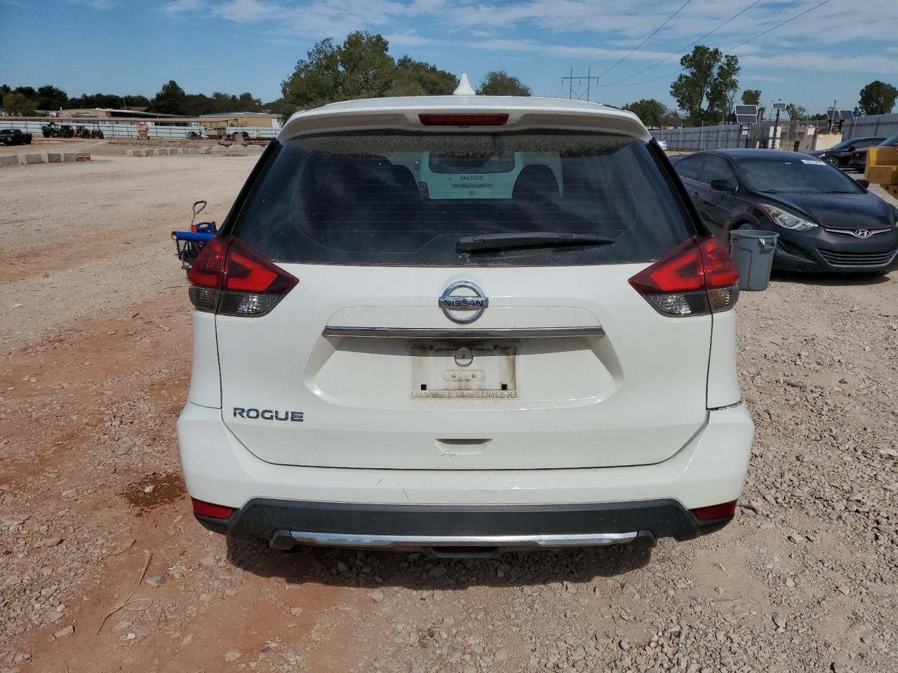 2020 NISSAN ROGUE S photo 11