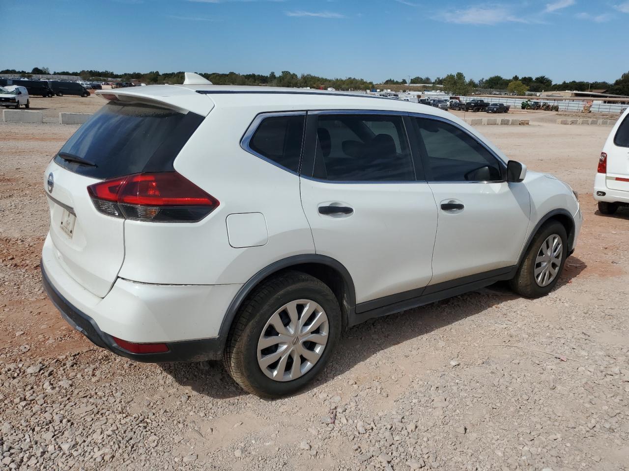 2020 NISSAN ROGUE S photo 5