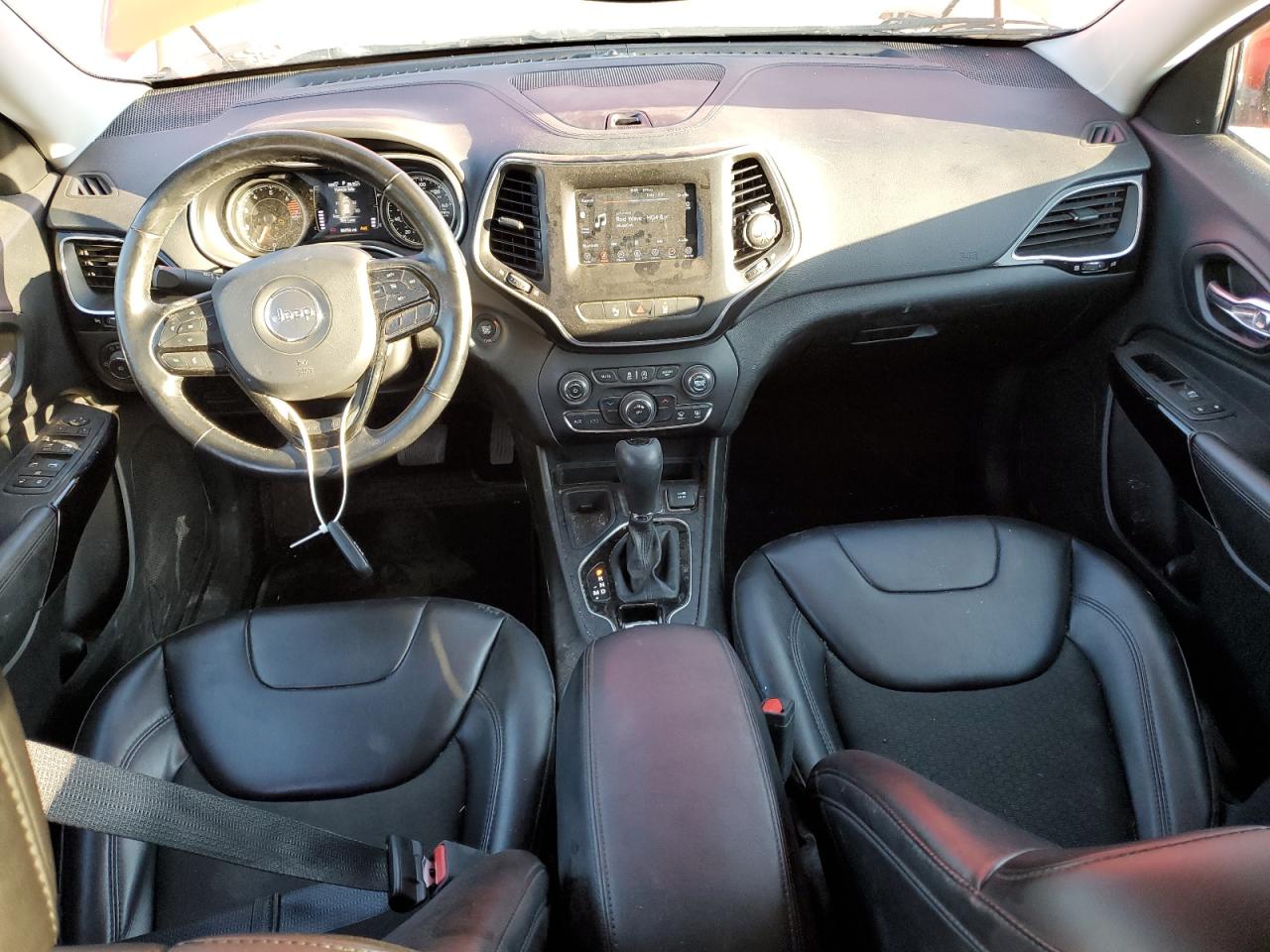 2021 JEEP CHEROKEE LATITUDE PLUS photo 22