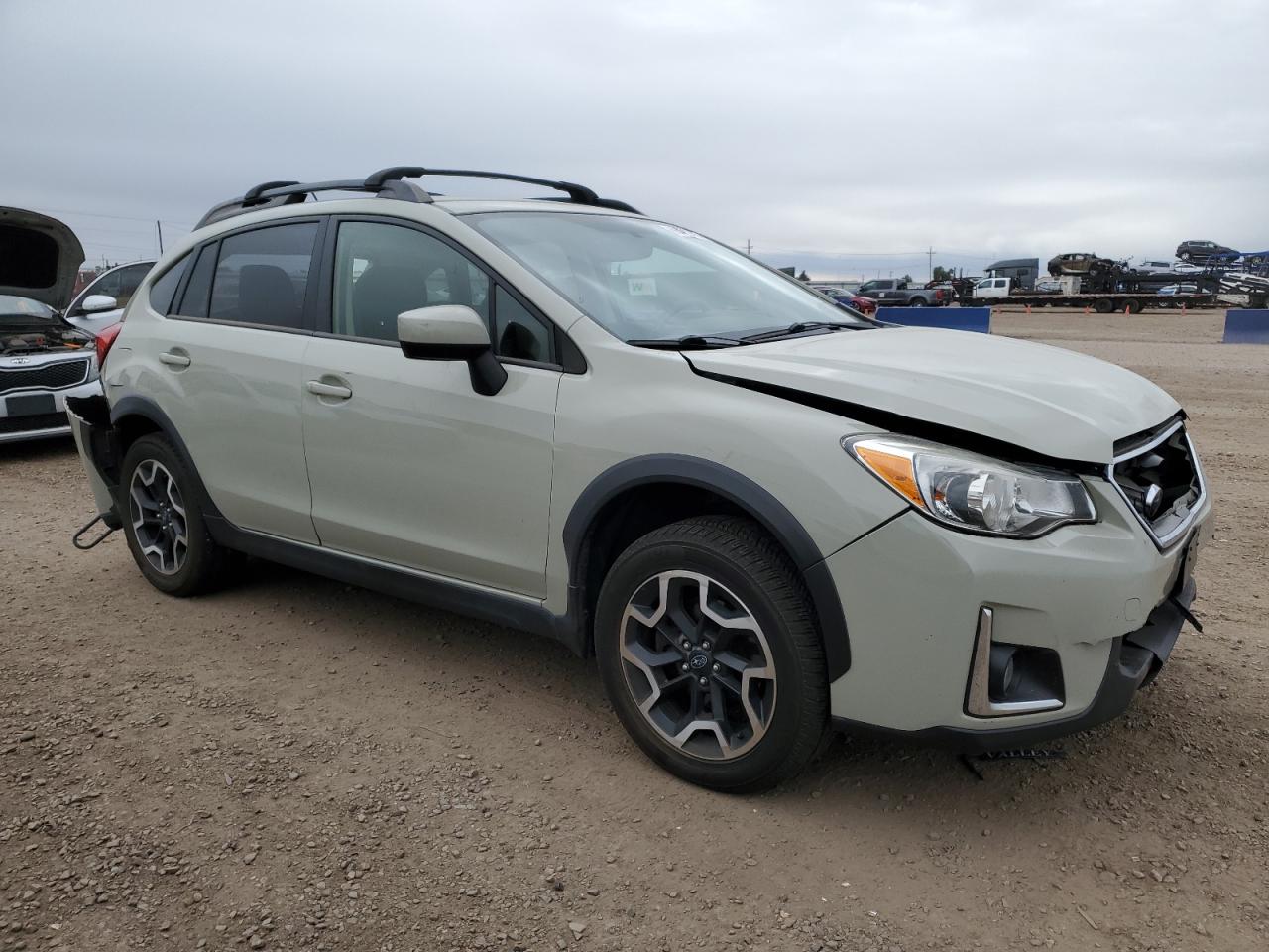 2017 SUBARU CROSSTREK PREMIUM photo 4