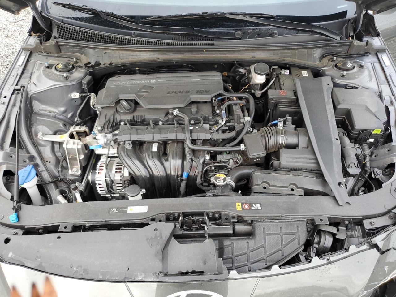 2025 HYUNDAI ELANTRA SEL SPORT photo 21