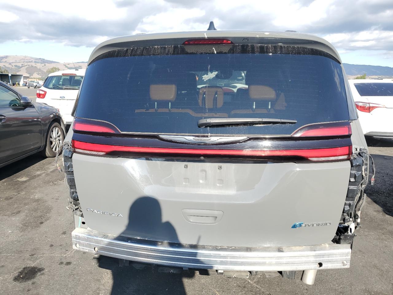 2023 CHRYSLER PACIFICA HYBRID PINNACLE photo 6
