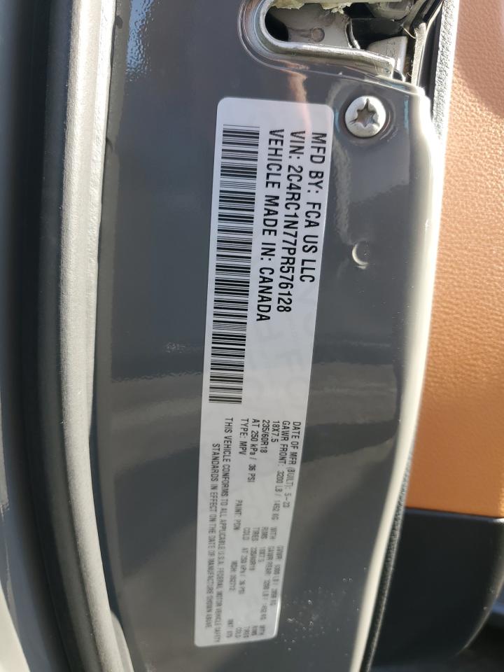 2023 CHRYSLER PACIFICA HYBRID PINNACLE photo 13