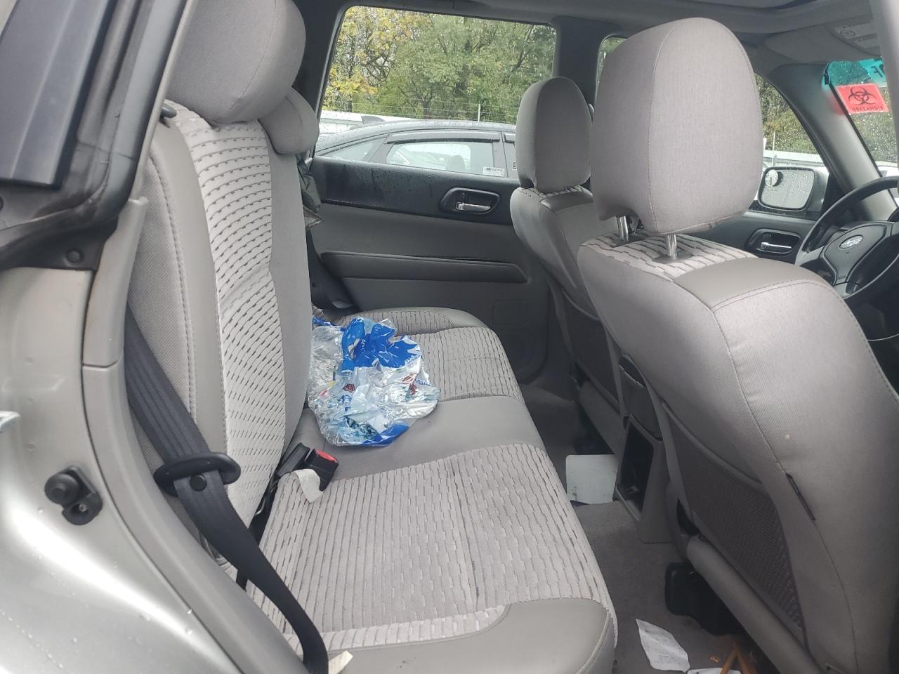 2005 SUBARU FORESTER 2.5XS photo 11