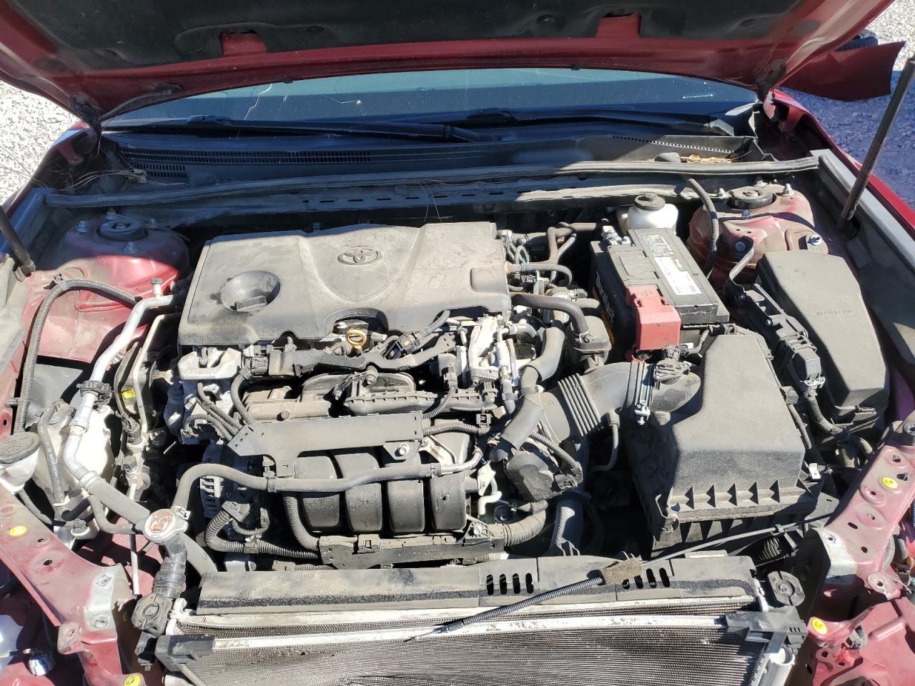 2020 TOYOTA CAMRY LE photo 21