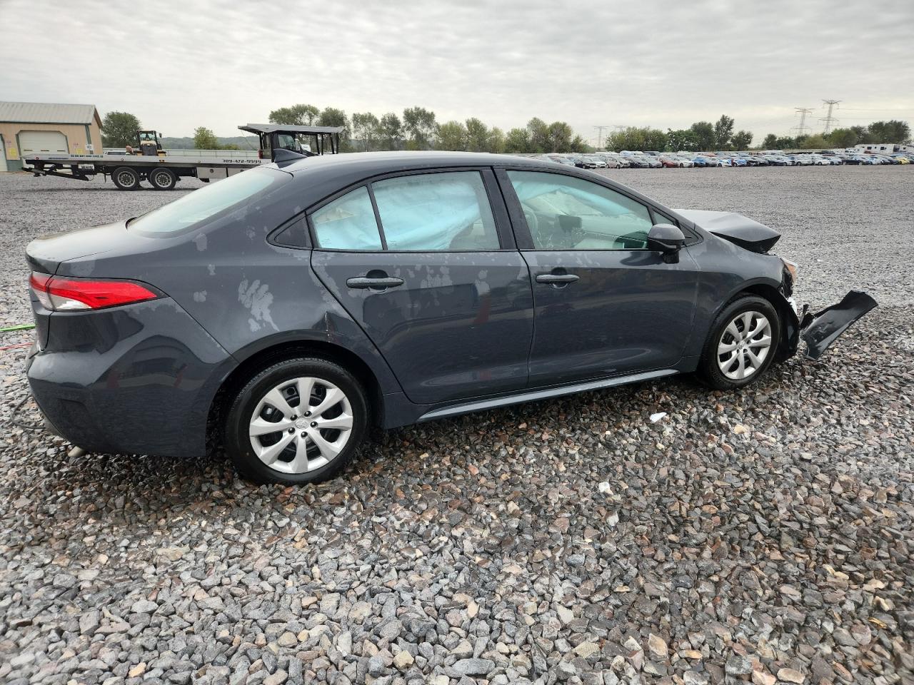 2025 TOYOTA COROLLA LE photo 5