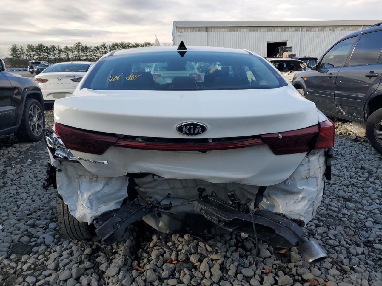 2021 KIA FORTE FE photo 11