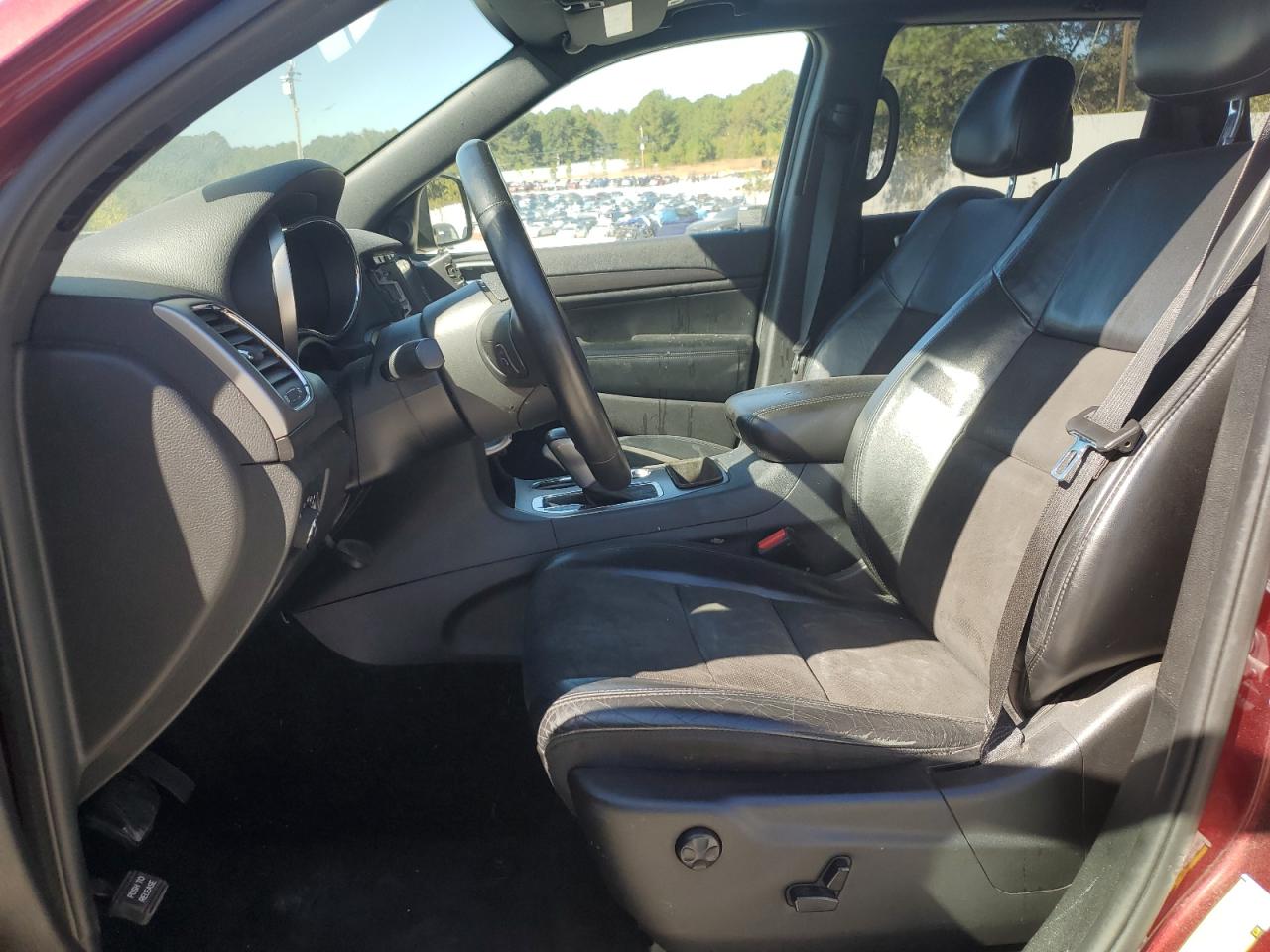 2018 JEEP GRAND CHEROKEE LAREDO photo 13