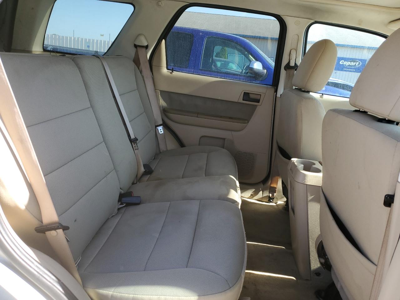 2011 FORD ESCAPE XLT photo 31