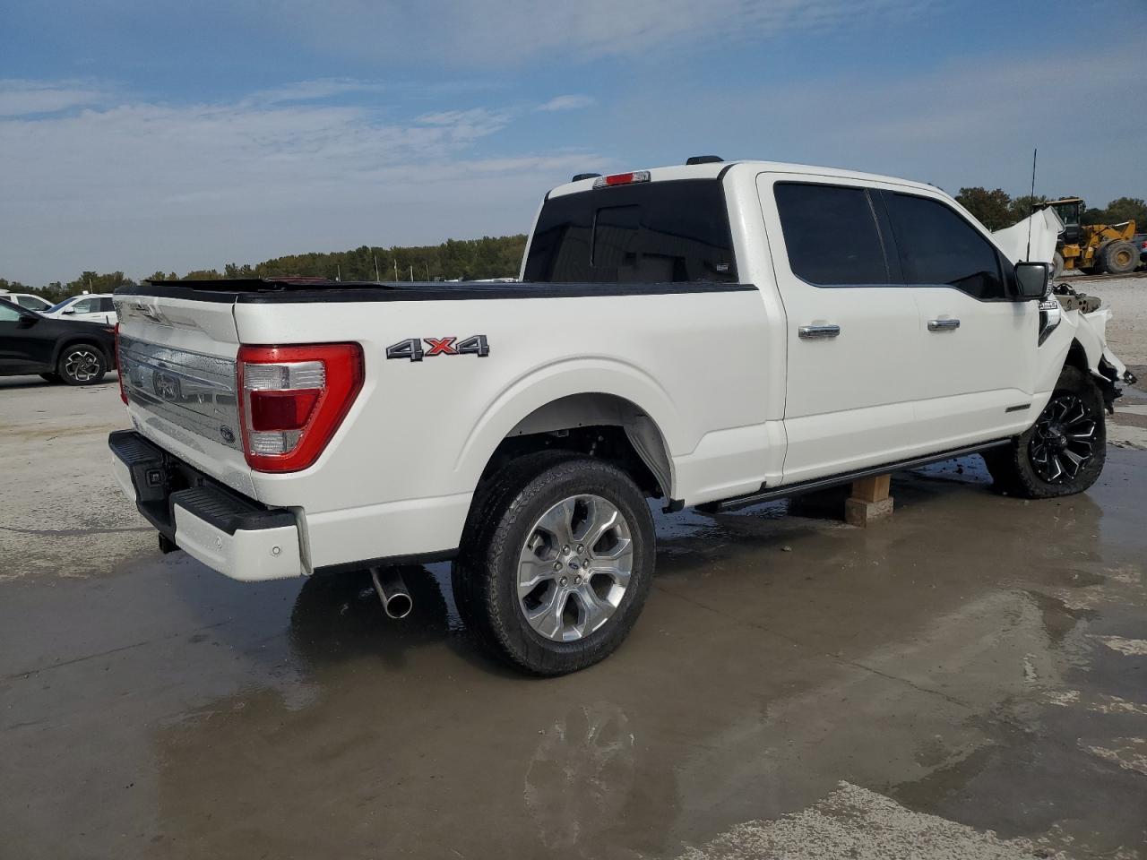 2023 FORD F150 SUPERCREW photo 3