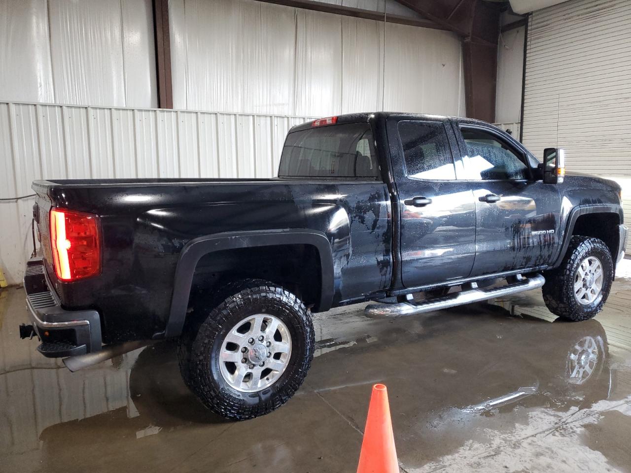2015 CHEVROLET SILVERADO K2500 HEAVY DUTY LT photo 3