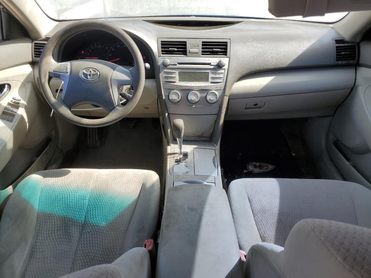2011 TOYOTA CAMRY BASE photo 8