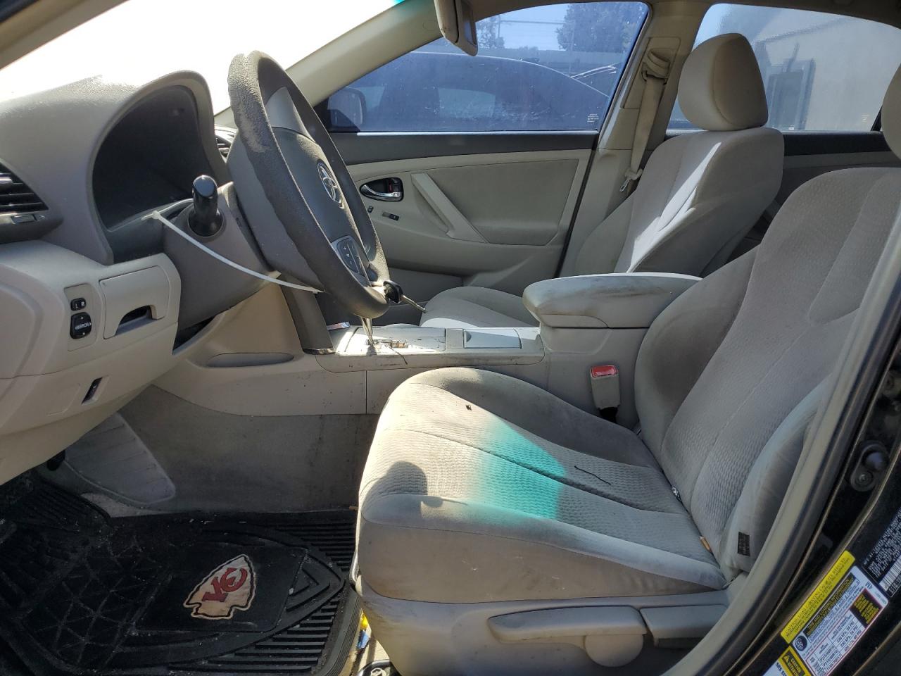 2011 TOYOTA CAMRY BASE photo 7