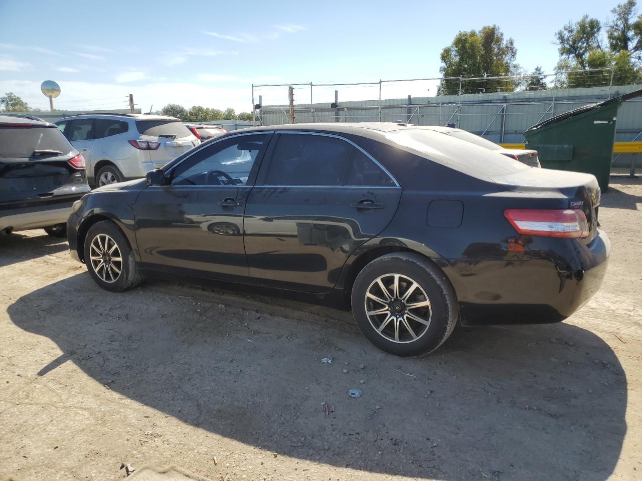 2011 TOYOTA CAMRY BASE photo 2