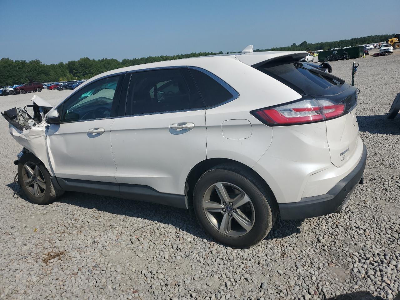 2019 FORD EDGE photo 2