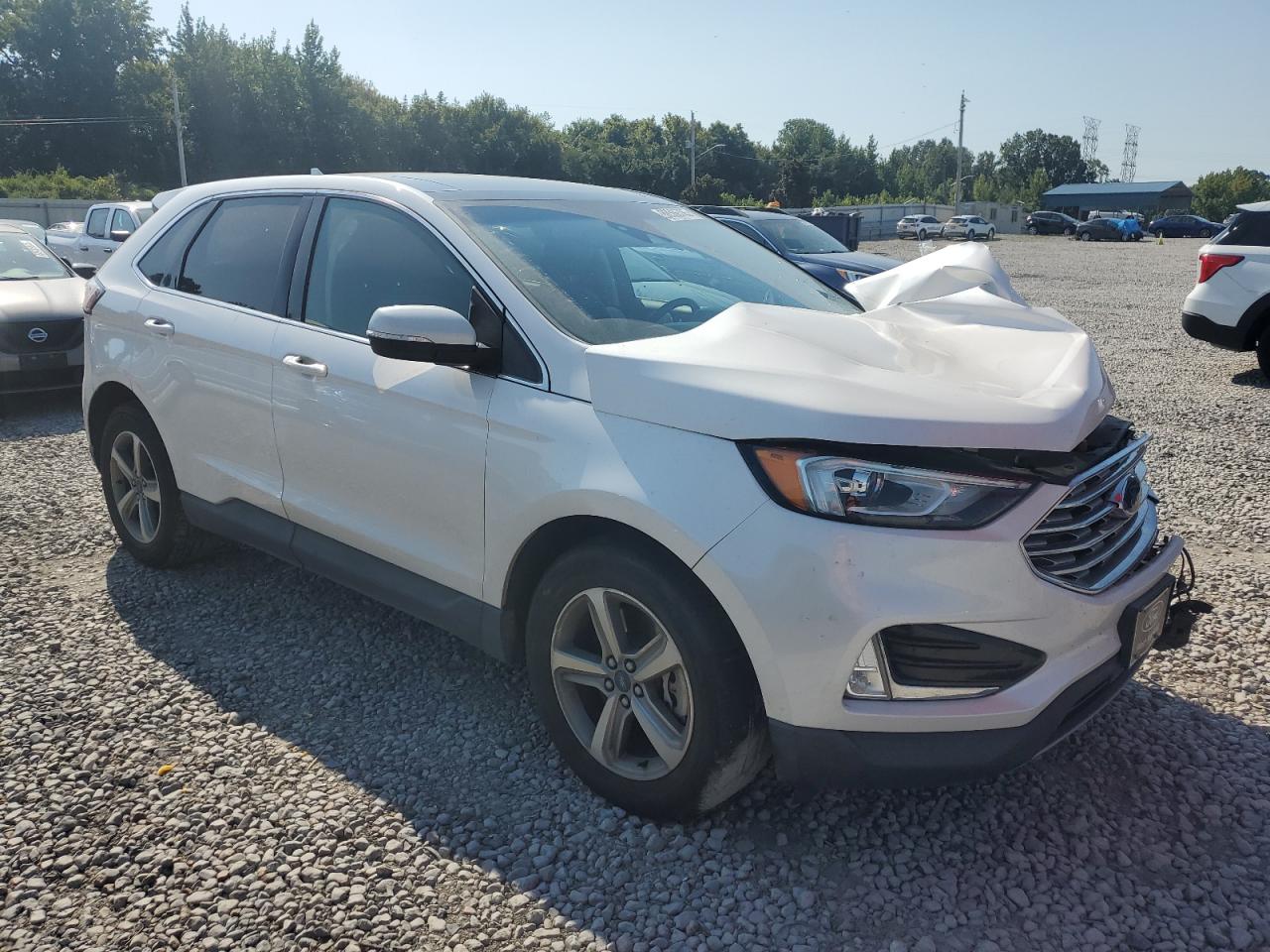 2019 FORD EDGE photo 4