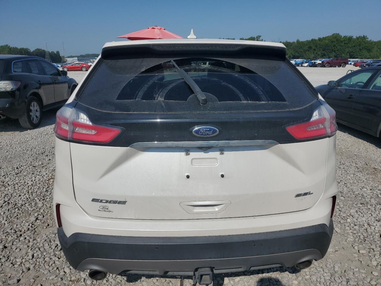 2019 FORD EDGE photo 6