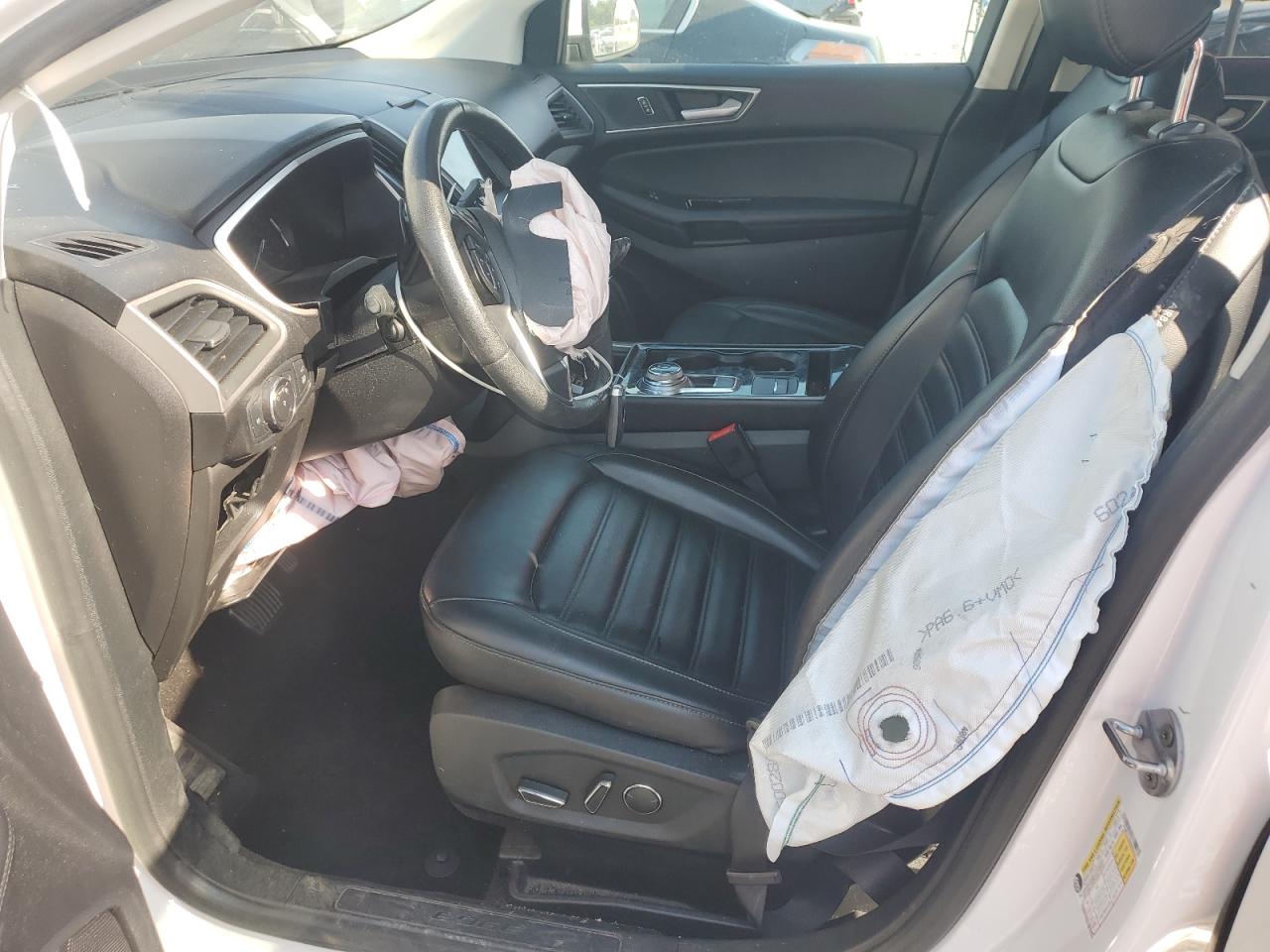2019 FORD EDGE photo 7