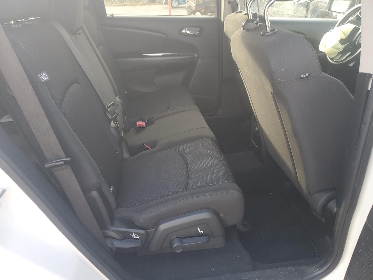 2018 DODGE JOURNEY SXT photo 31