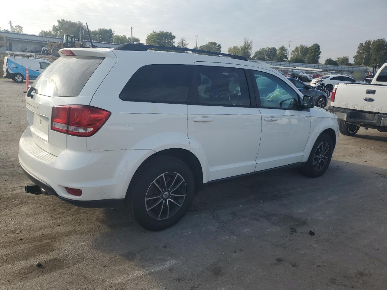 2018 DODGE JOURNEY SXT photo 7