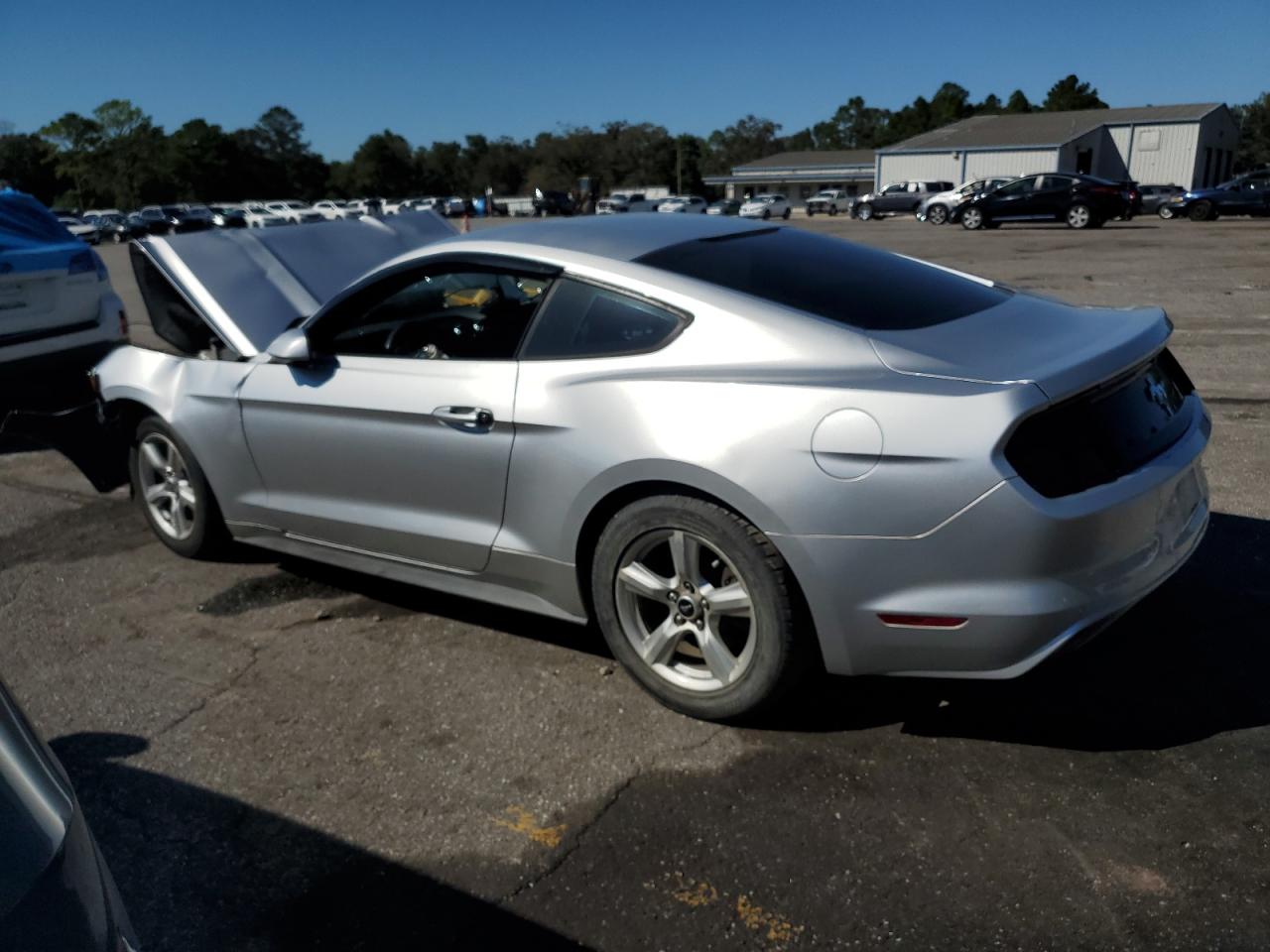 2017 FORD MUSTANG photo 3