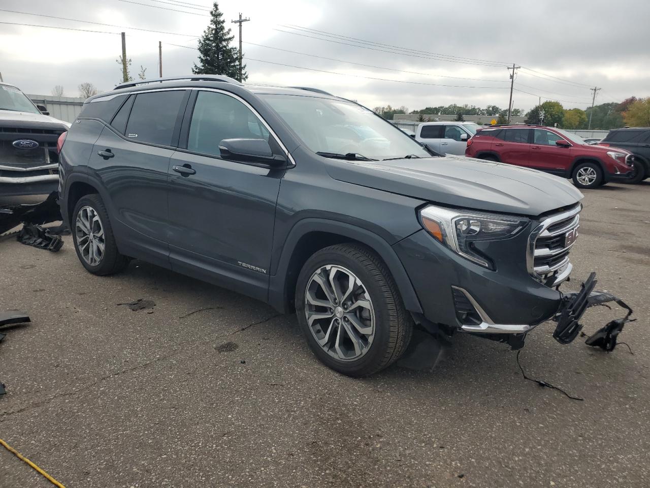 2018 GMC TERRAIN SLT photo 4