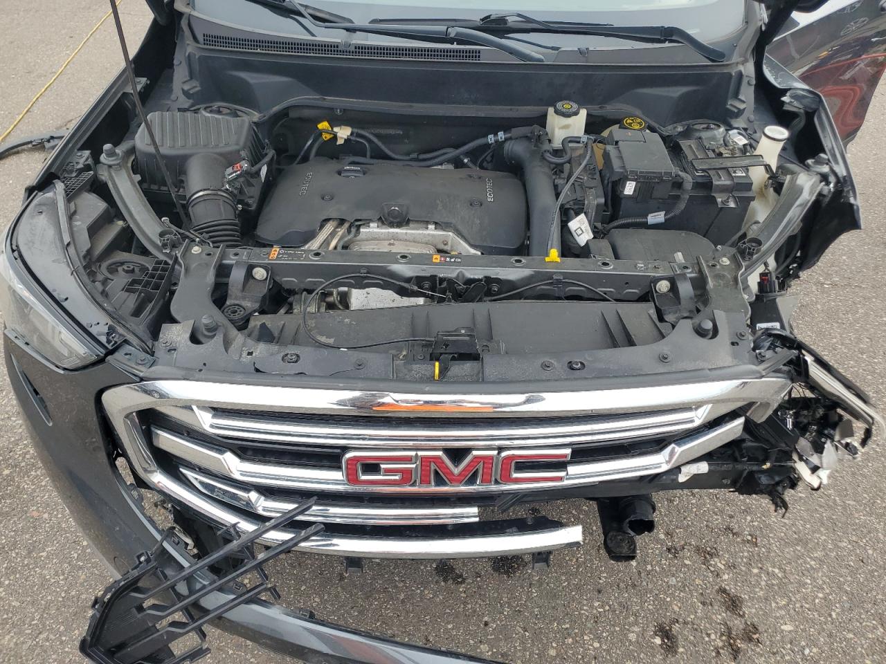 2018 GMC TERRAIN SLT photo 12