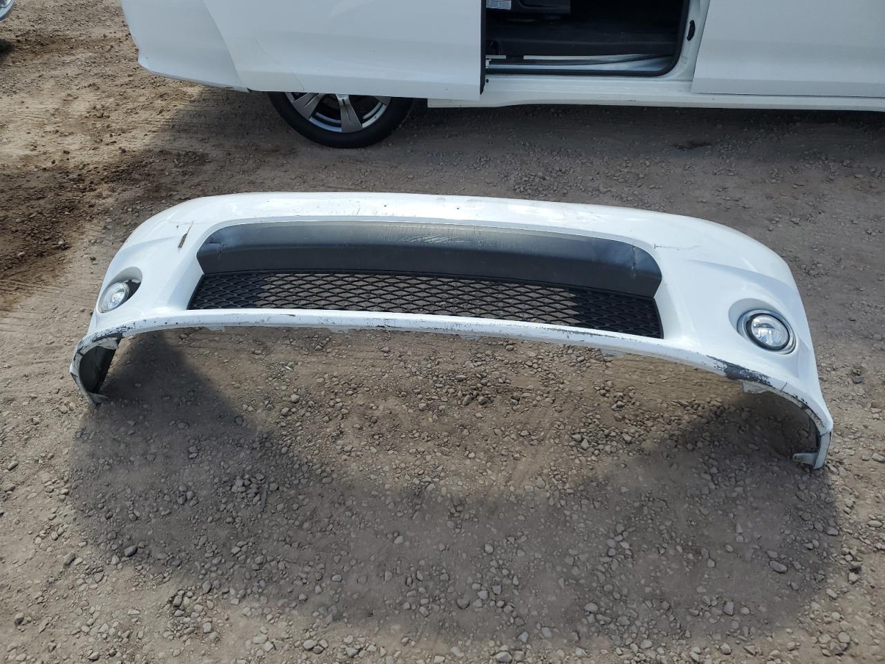 2017 TOYOTA SIENNA SE photo 13