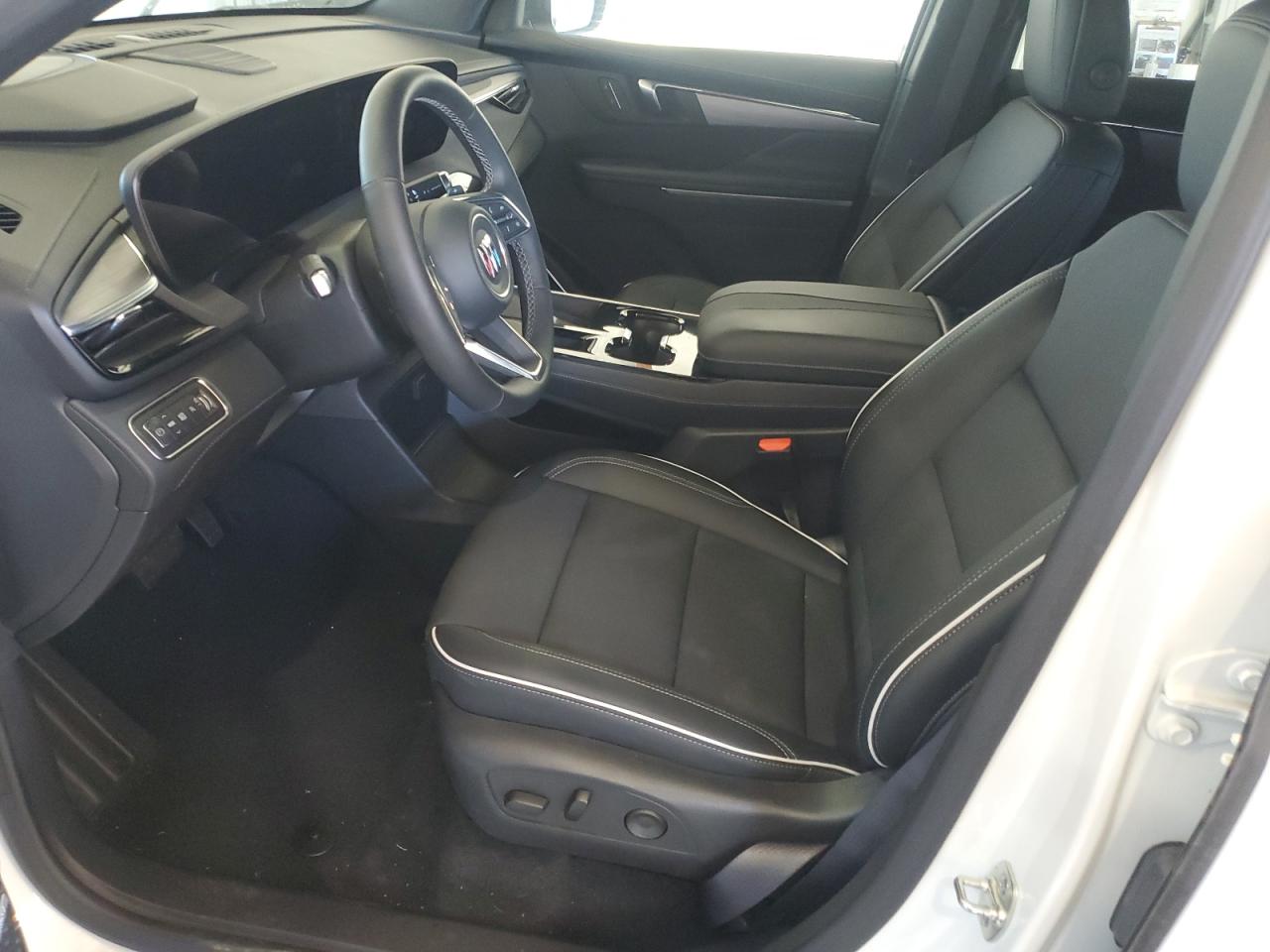 2025 BUICK ENCLAVE PREFERRED photo 19