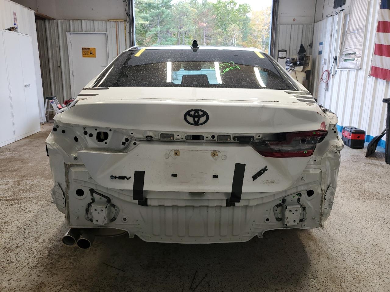 2025 TOYOTA CAMRY XSE photo 6