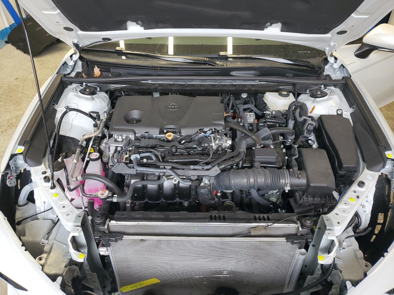 2025 TOYOTA CAMRY XSE photo 11