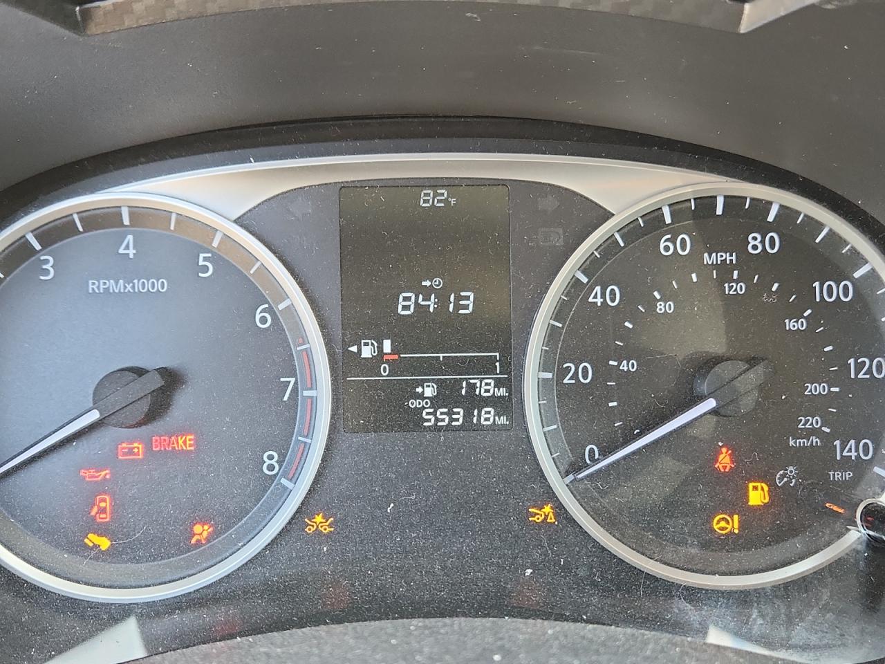 2020 NISSAN VERSA S photo 9