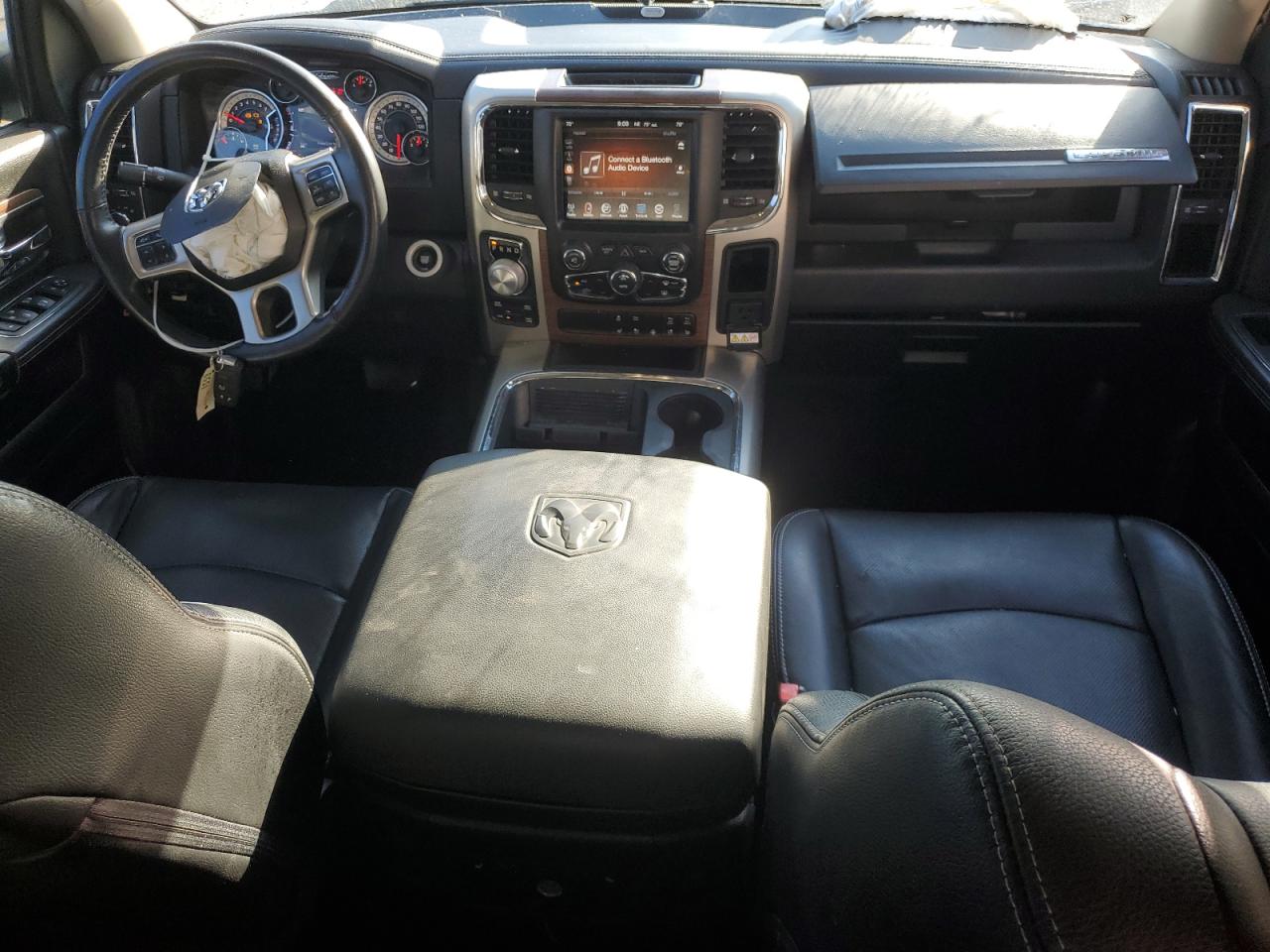 2016 RAM 1500 LARAMIE photo 22