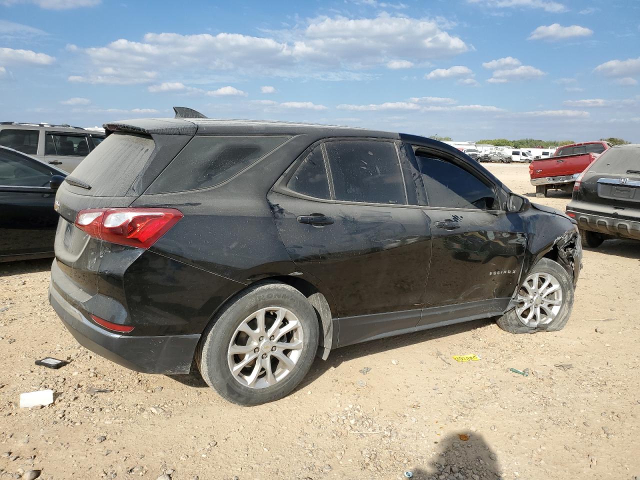 2018 CHEVROLET EQUINOX LS photo 3