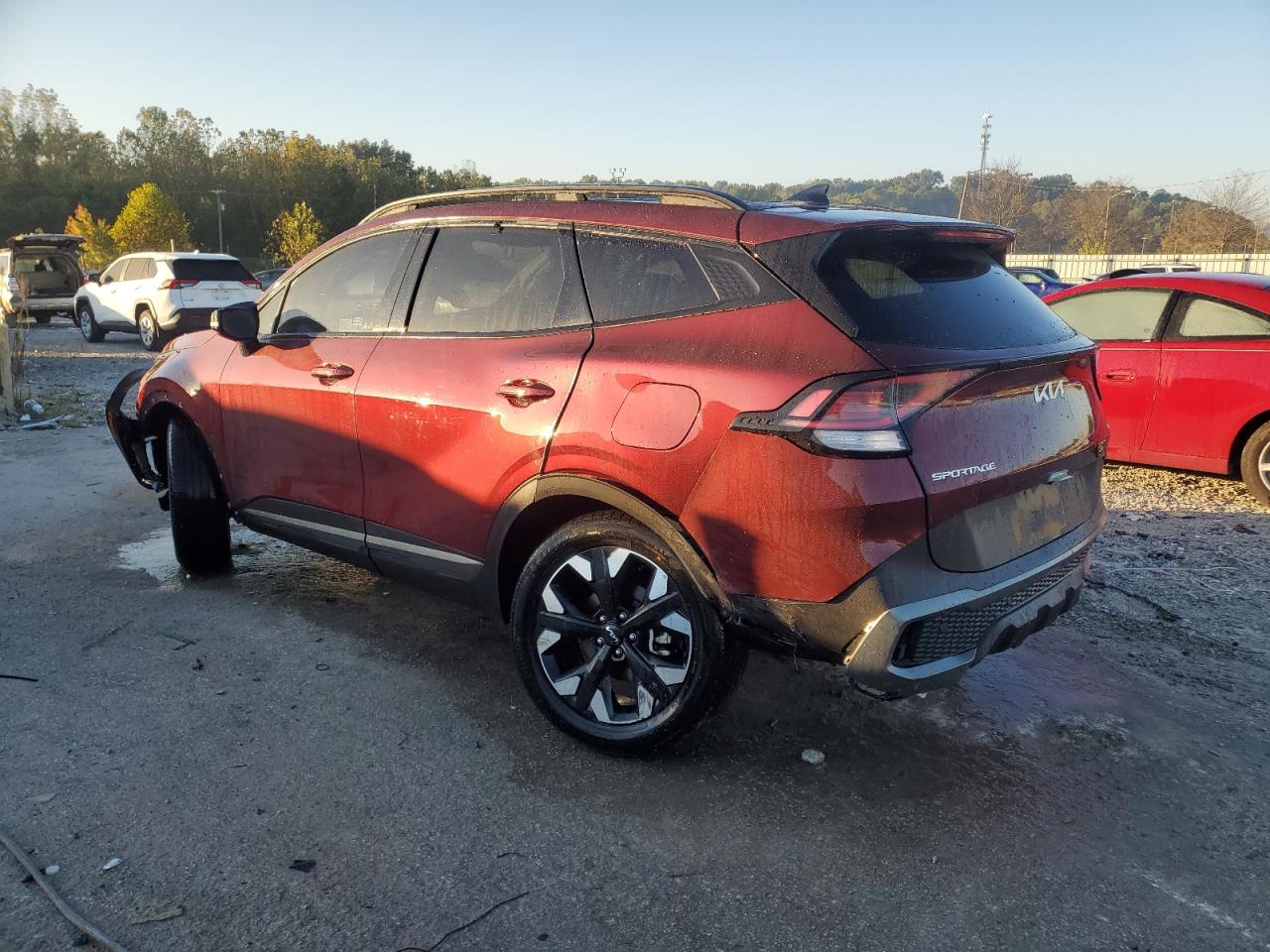2023 KIA SPORTAGE X LINE photo 2