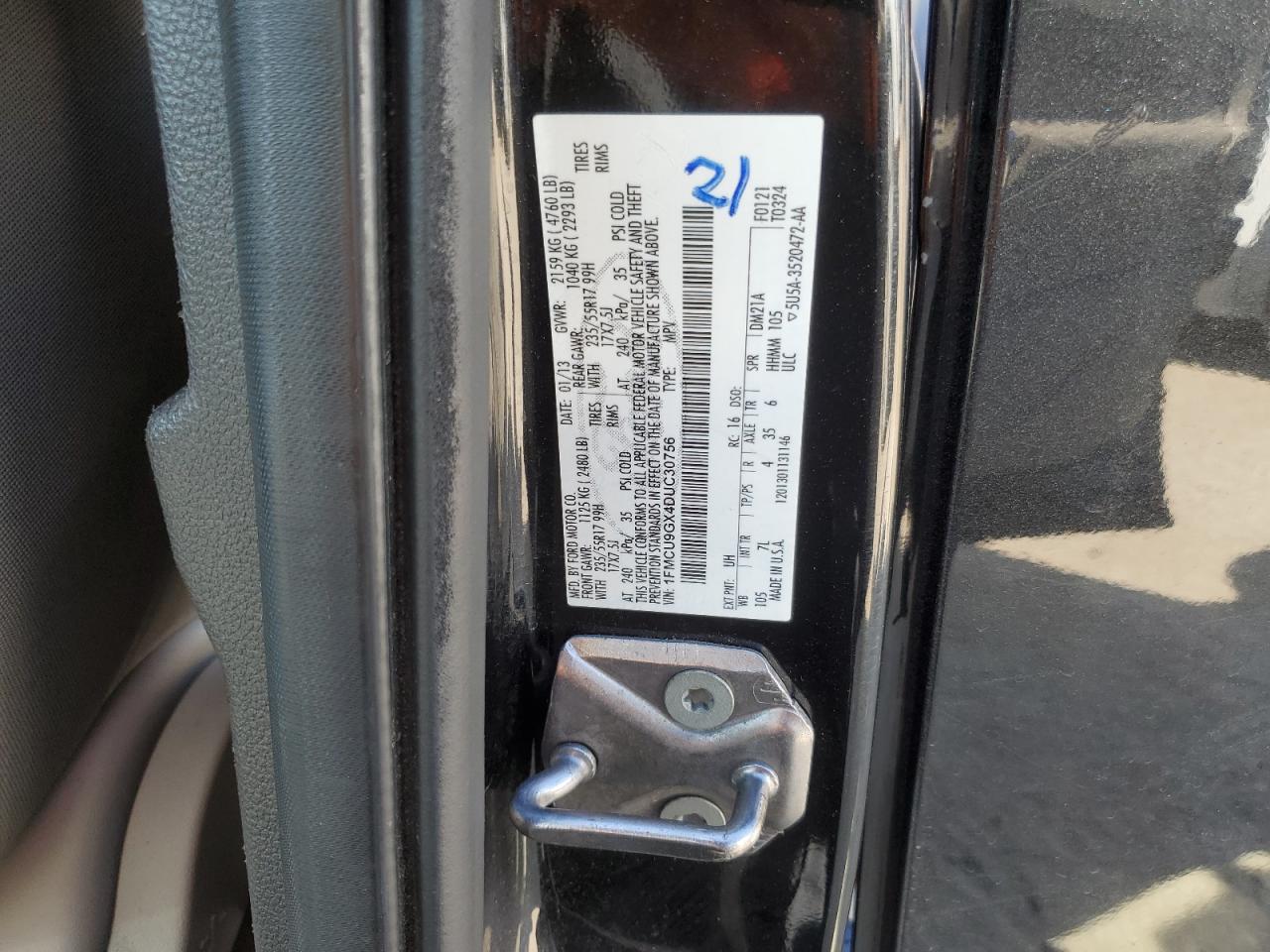 2013 FORD ESCAPE SE photo 25