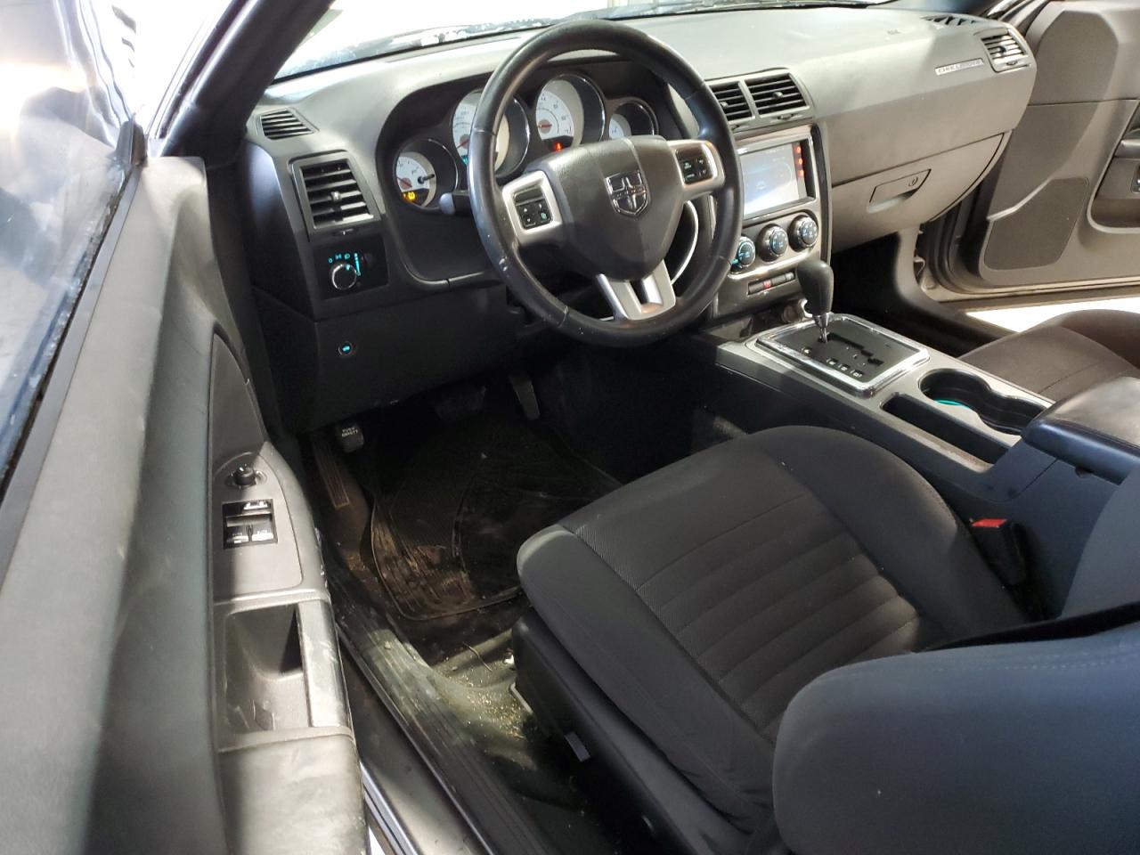 2012 DODGE CHALLENGER SXT photo 22
