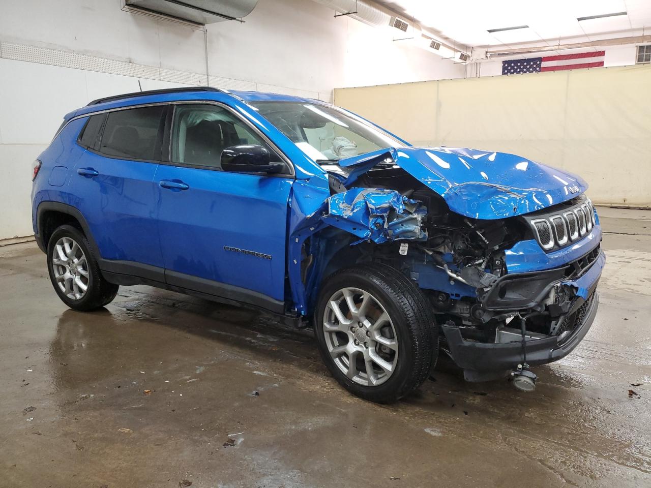 2022 JEEP COMPASS LATITUDE LUX photo 7