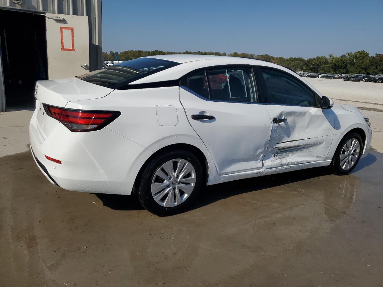 2024 NISSAN SENTRA S photo 3