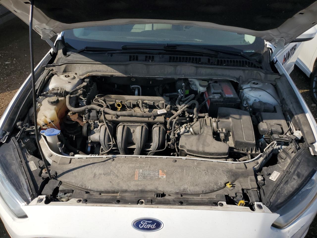 2016 FORD FUSION S photo 31