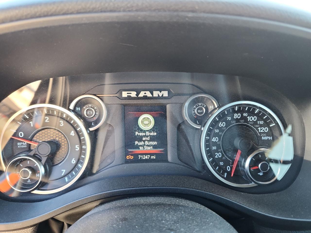 2023 RAM 1500 BIG HORN/LONE STAR photo 17