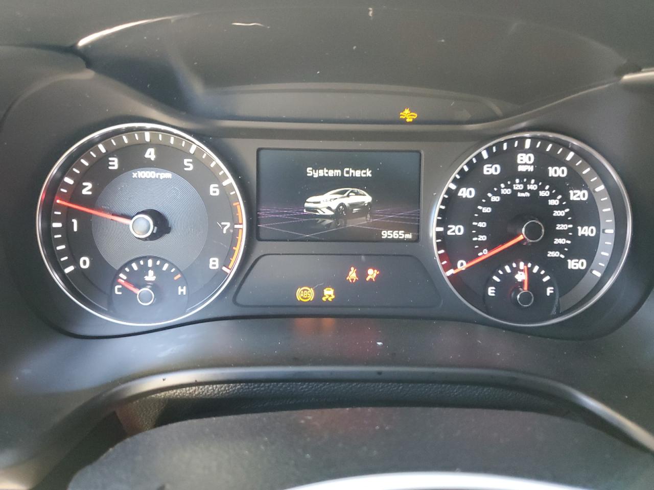 2024 KIA FORTE GT photo 17