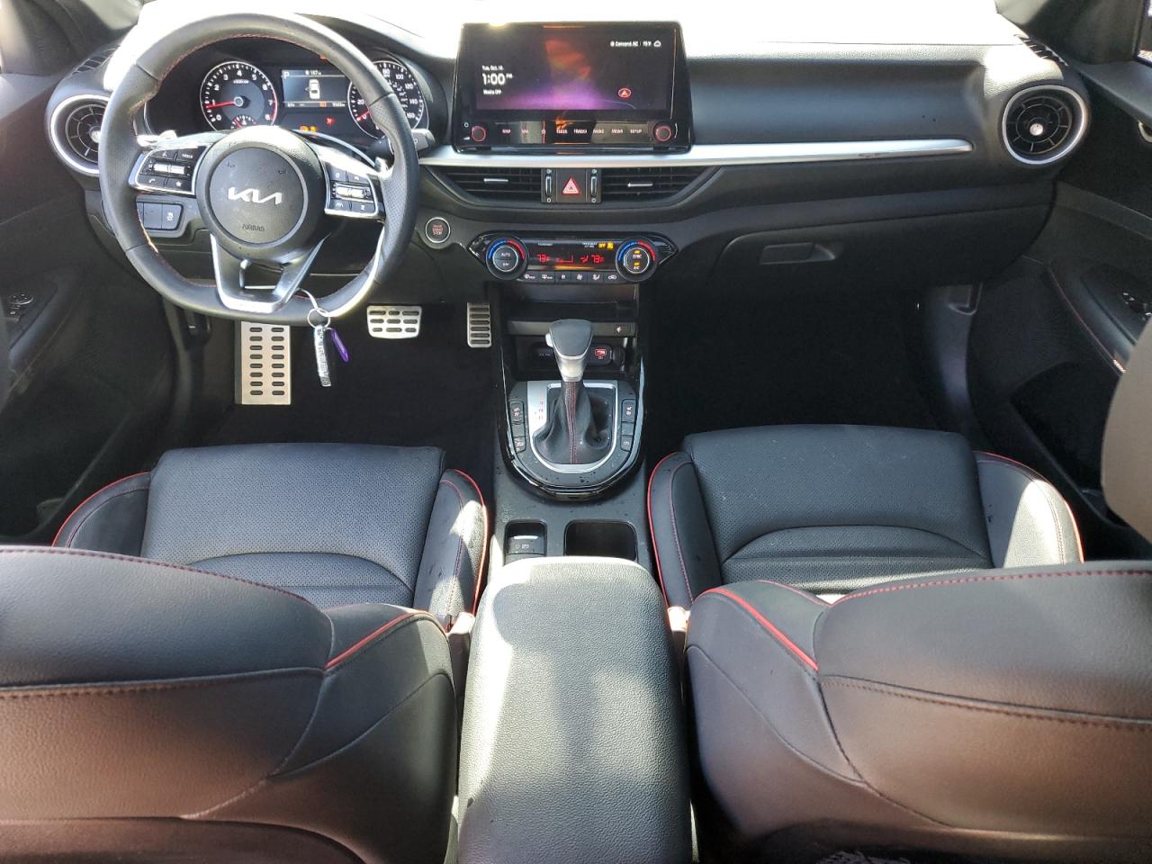 2024 KIA FORTE GT photo 15