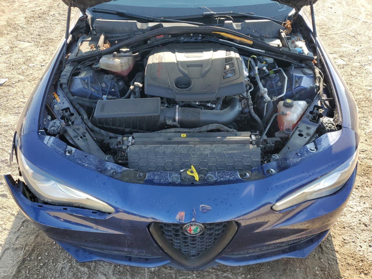 2018 ALFA ROMEO GIULIA TI photo 21